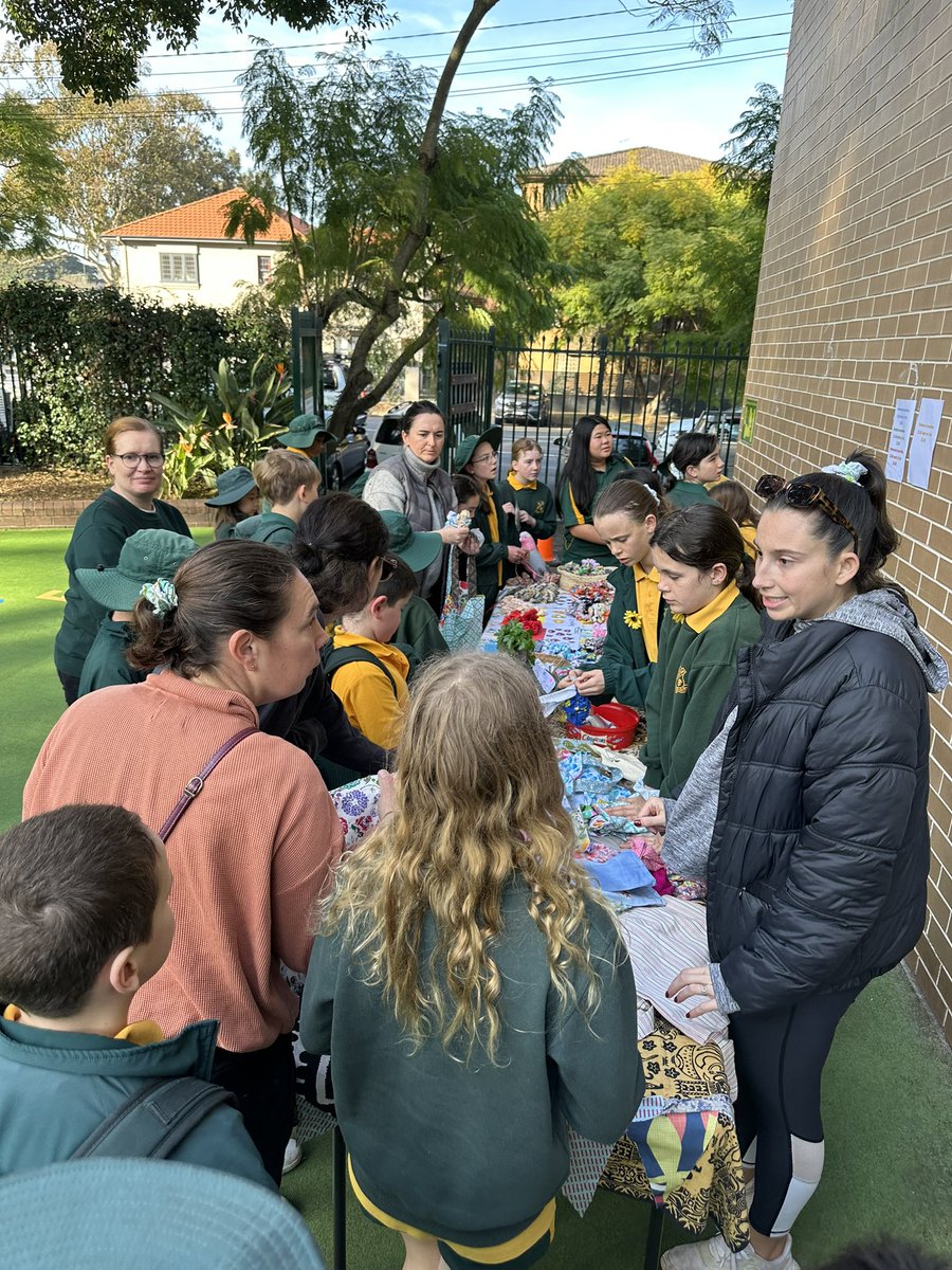 KENSINGTONPS's tweet photo. We are selling fast and loving all of our purchases this morning! #EnvironmentalClub #EdWeek2023 #LoveWhereYouLearn https://t.co/oeZ8PUevf7