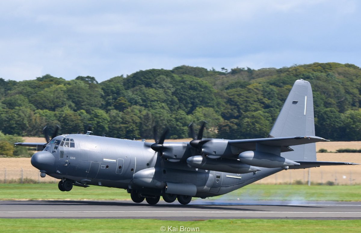 KB_Photos07's tweet photo. Other shots from today at Prestwick 03/08/23 #military #USNavy #USairforce #C40Clipper #C17 #Strix #MC130J #commando #USAF #avgeek #aviationphotography #Prestwickairport #RCH545 #CNV6604 #aviation https://t.co/SmjTY8VcGN