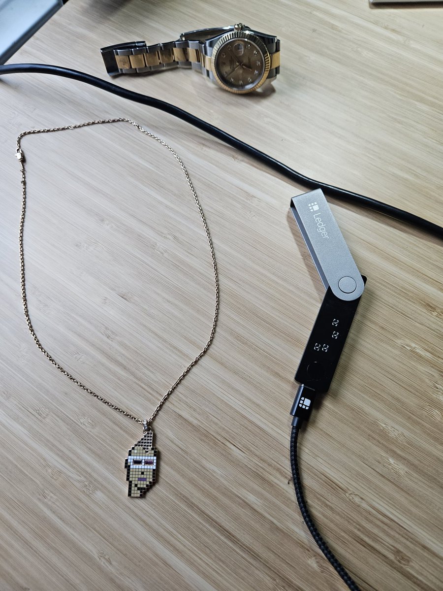 17MILE 👻 tweet media