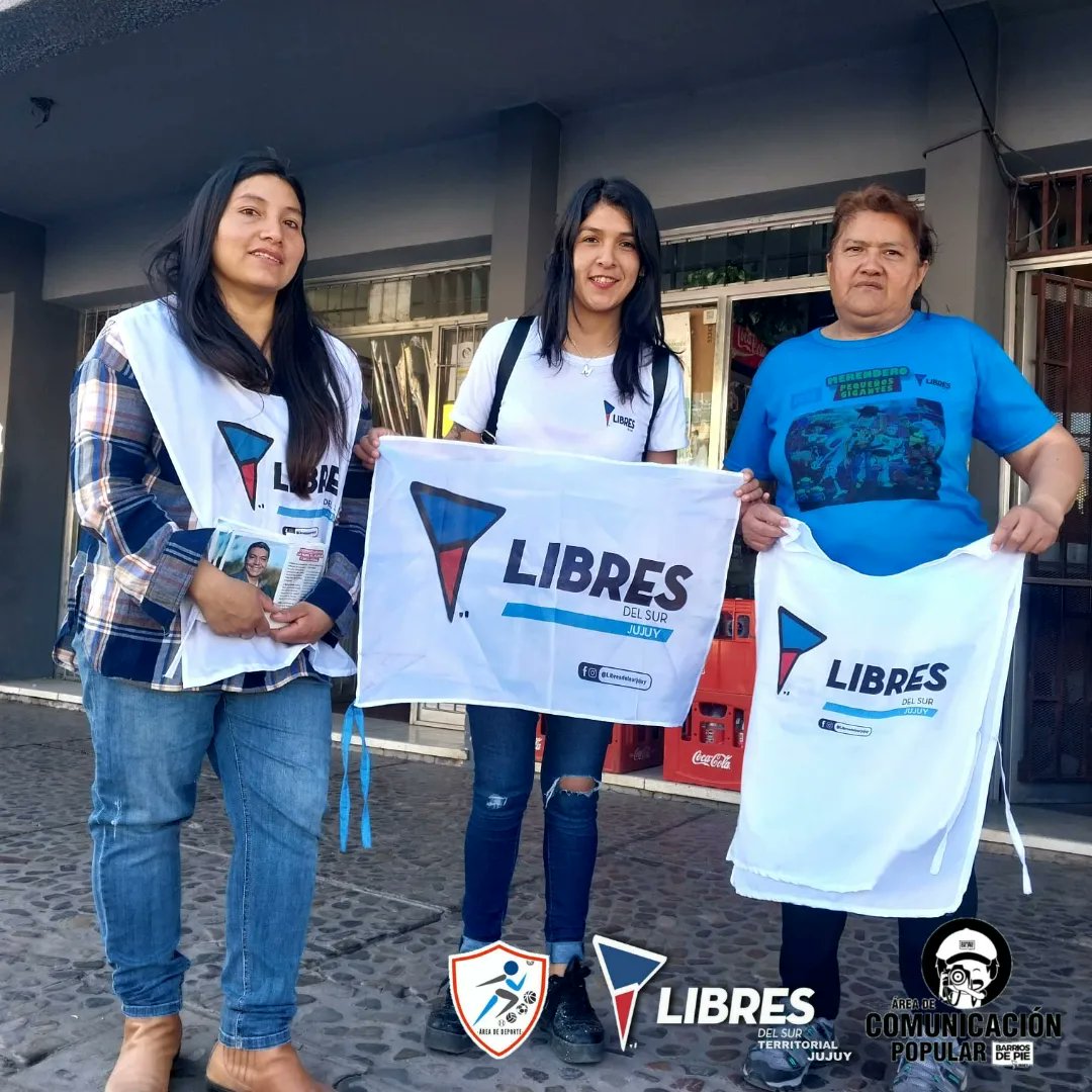 LDSJujuy's tweet photo. El día de hoy estuvimos presentes en el mercado de concentración, junto al Área de Deporte y el Merendero Feliz y Pequeños Gigantes. Juntos, entregamos volantes informativos sobre nuestra campaña electoral.
#Volanteada #JesúsEscobar #MarianellaLezamaHid #Jujuy #LibresDelSur https://t.co/vnsXBw8tsA