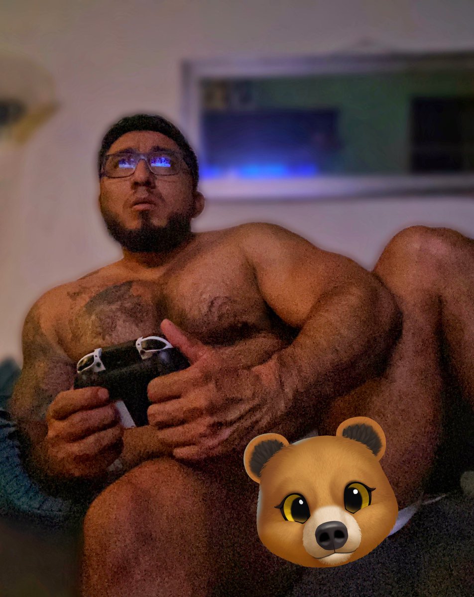erluthierzc's tweet photo. 🔥🔥🔥😈😈😈
Necesito quien me ayude a desestresarme un poco.

https://t.co/9KEOXtV9Kf

#bear #berds #musclebear #bulge #cock #dick #brief #beargay #onlyfans 

#Rt si te gustaría hundir tu cara en mis huevos y que termine en tu boca https://t.co/RhCOjD2yRI