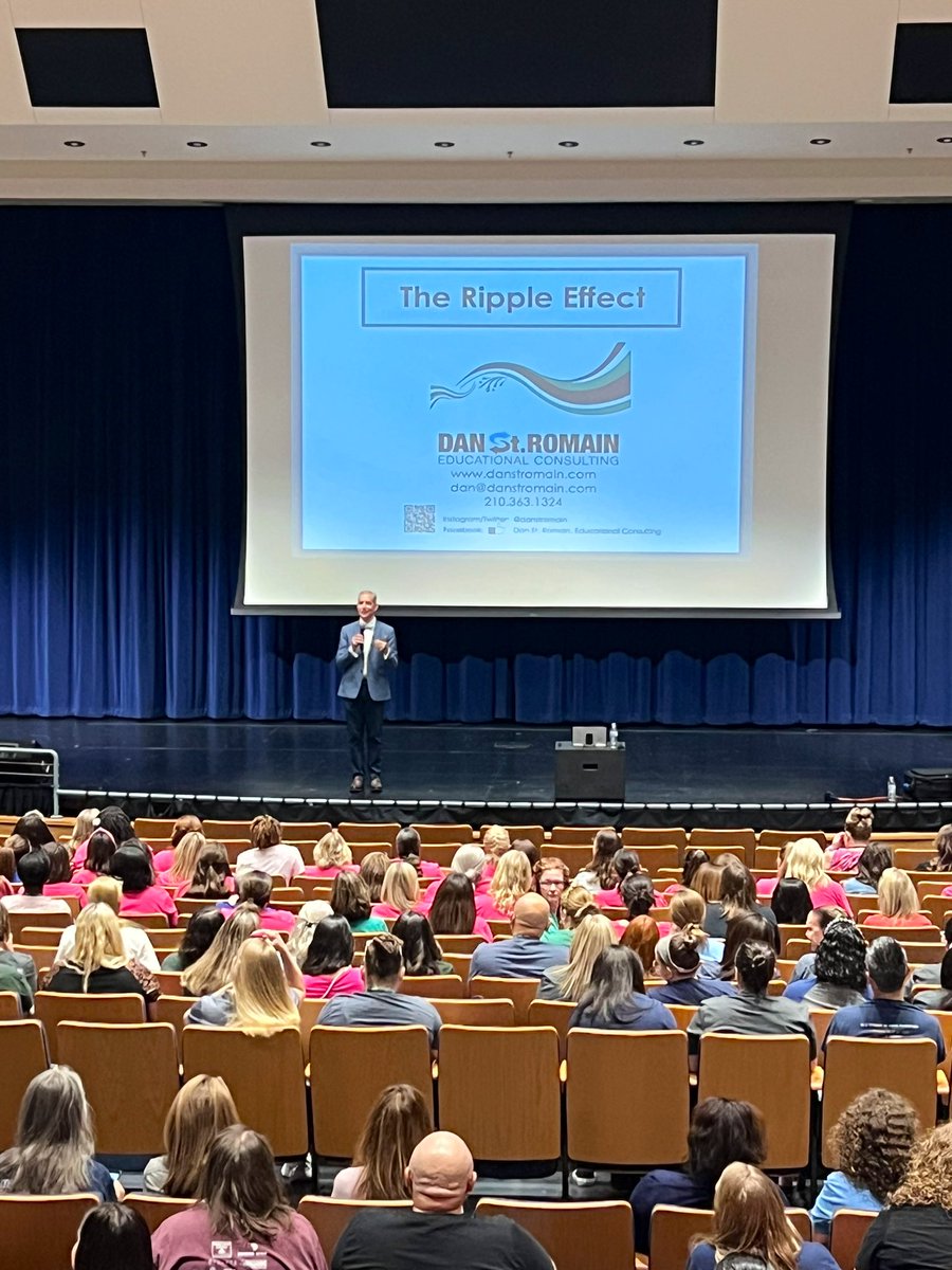 sdspaulding's tweet photo. Kicked off the morning with @danstromain and the best elementary team around! I love their joy and excitement for kicking off the school year and a day filled with professional learning! 

Shout out to our Teaching and Learning department for a great day!

#WeAreMcKinney https://t.co/ggmK8MwB8L