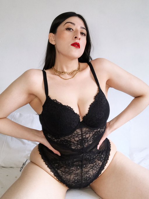 Nunca es suficiente lencer&iacute;a. https://t.co/dUM1rWf29d<a href="/tag/xhamster"class="tags"><span>#xhamster</span></a>