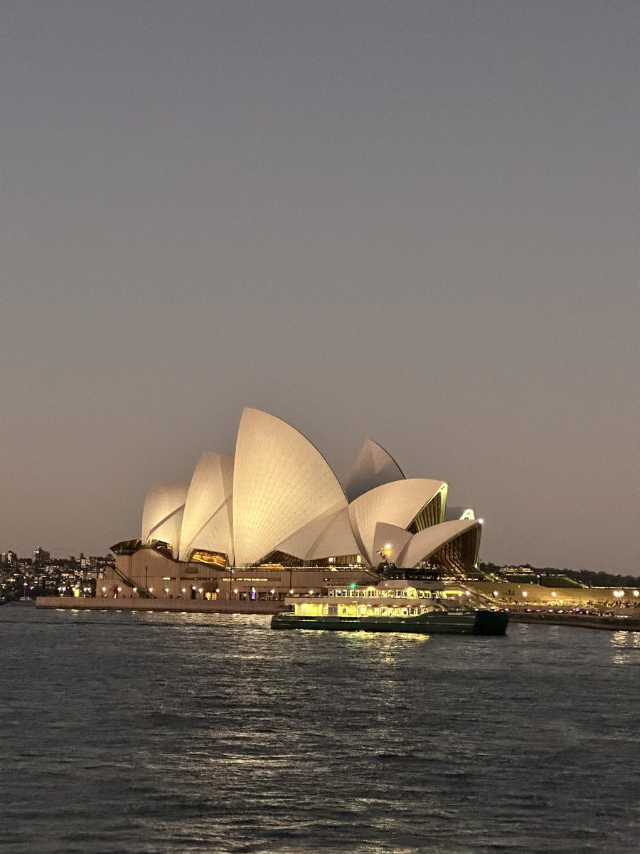 AngeloTriandos's tweet photo. Sydney capture 
📸 @AngeloTriandos 

#triandostravel https://t.co/TQz65a7pnu