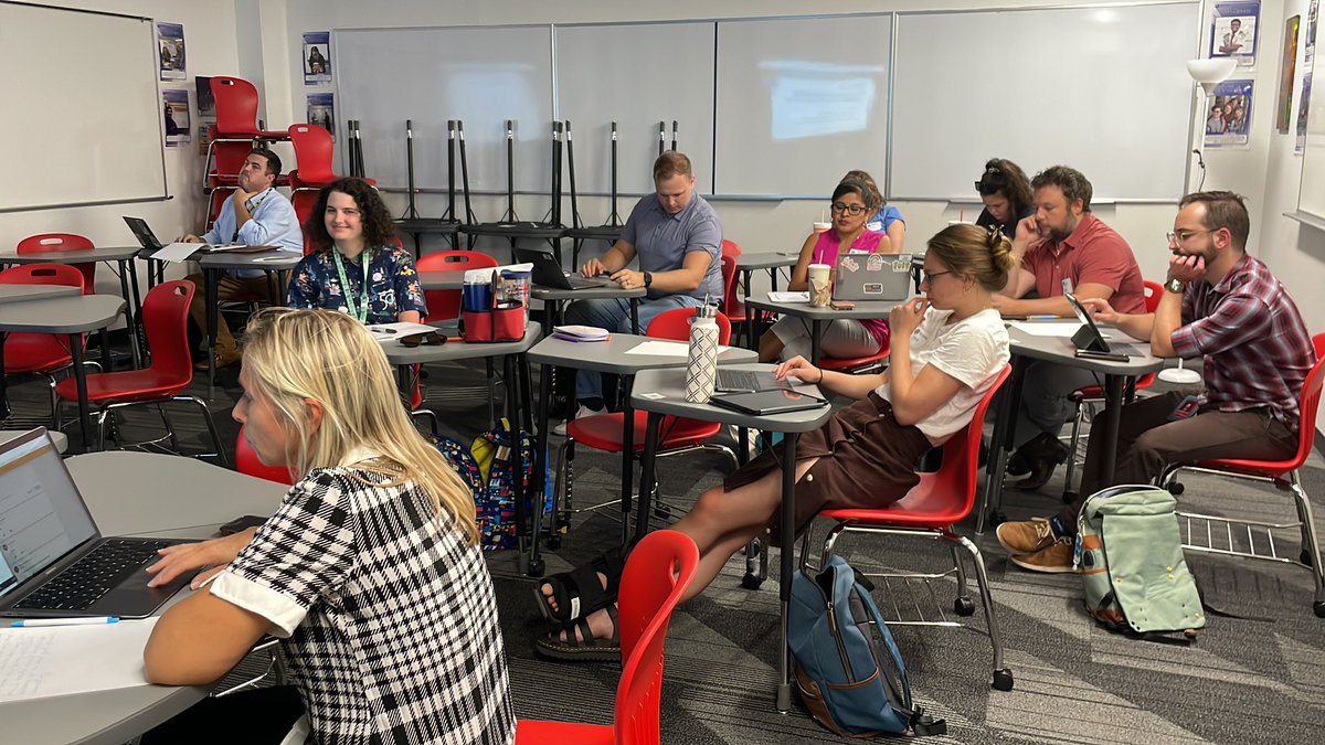 CISD Literacy New Hires are learning more about <a href="/noredink/">NoRedInk</a> at @Coppellisd New Hire PL. Thanks for letting me host! @CISDLiteracy