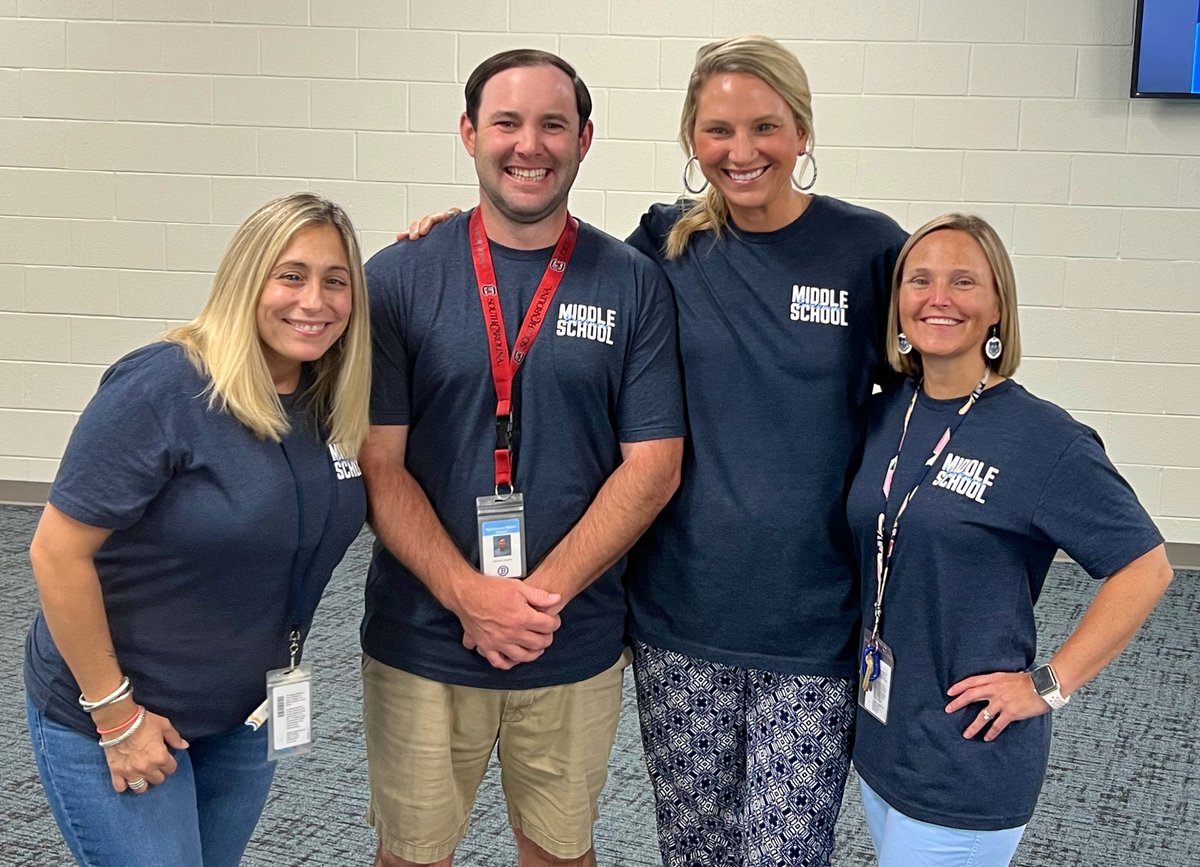 The best sixth grade math team in the world 💙 we are excited for a great year! <a href="/BeechwoodMiddle/">Beechwood Middle School</a>