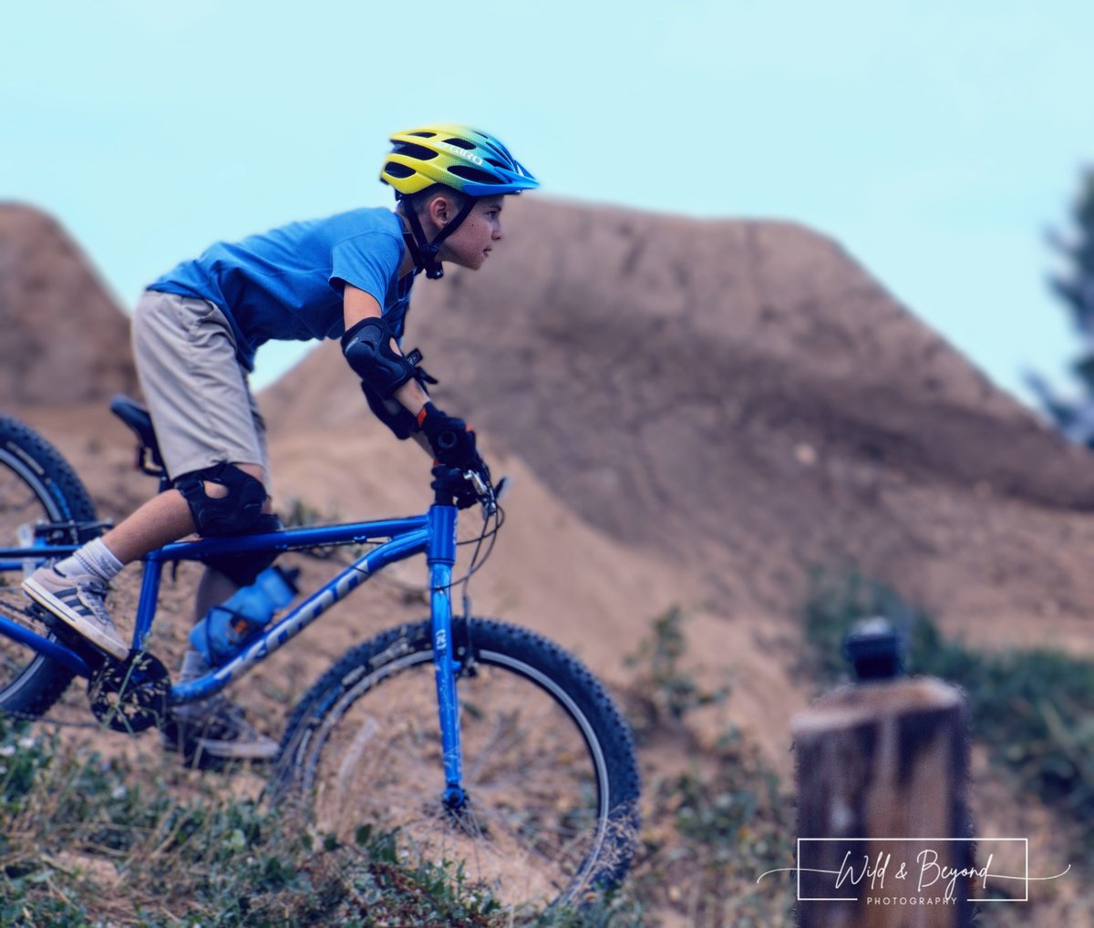 Dialed in & determined 😎
***
#mountainbiking #photography #valmont #biking #bikepark #riding #wildandbeyondphotography