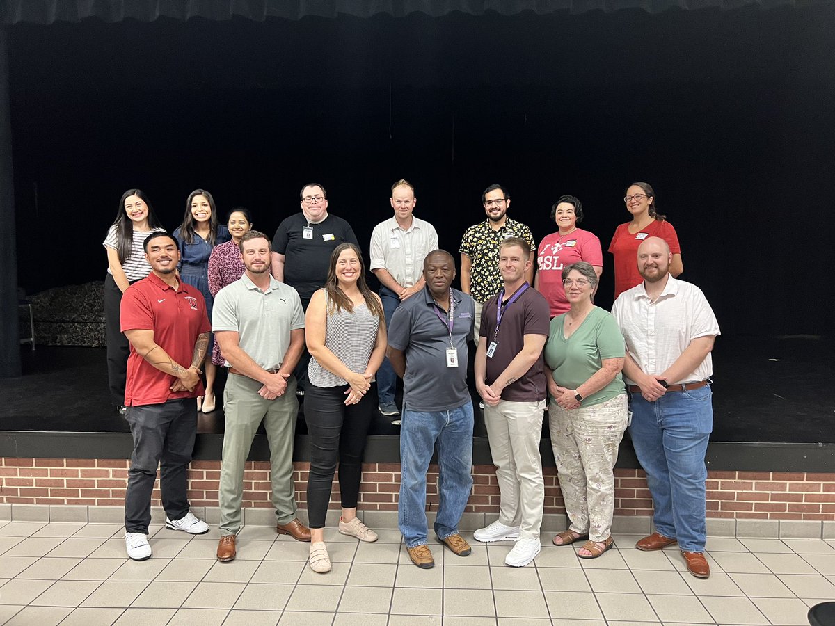 Radiantat45's tweet photo. New to the Westview Middle School Family! Loving these new Teacher’s passion and excitement! #NewTeacherOrientation
@westviewmsband 
@PfISDHR https://t.co/ROELpy8wHK
