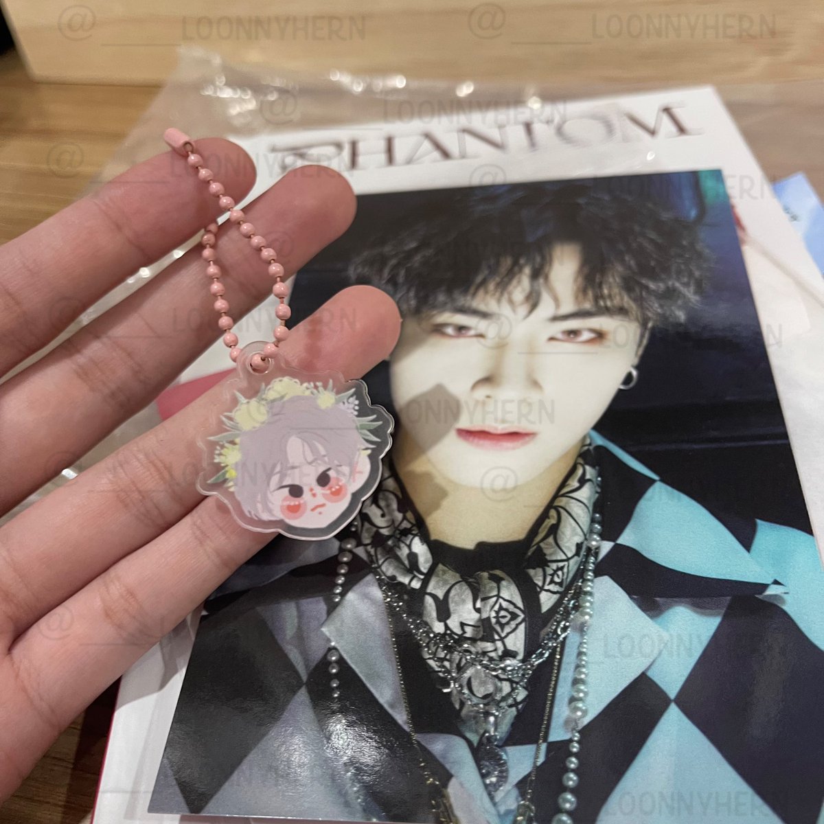 ☆ pls kindly rt ☆

ෆ⃛ XIAOJUN 🦖 BIRTHDAY GIVEAWAY ෆ⃛

— สำหรับคนที่ที่ไม่ได้ไปคาเฟ่น้อง 💚

• 5 set 

♡ retweet &amp; มี bubble 15 หัวใจ+ (สุ่มโดนจะไปขอดูค่ะ)

• สุ่มวันที่ 14 สิงหาคม ช่วง 20.00 น.

• ไม่มีค่าส่ง เราออกเองค้าบ

#best24yrswithXiaojun
#HappyXIAOJUNday #XIAOJUN