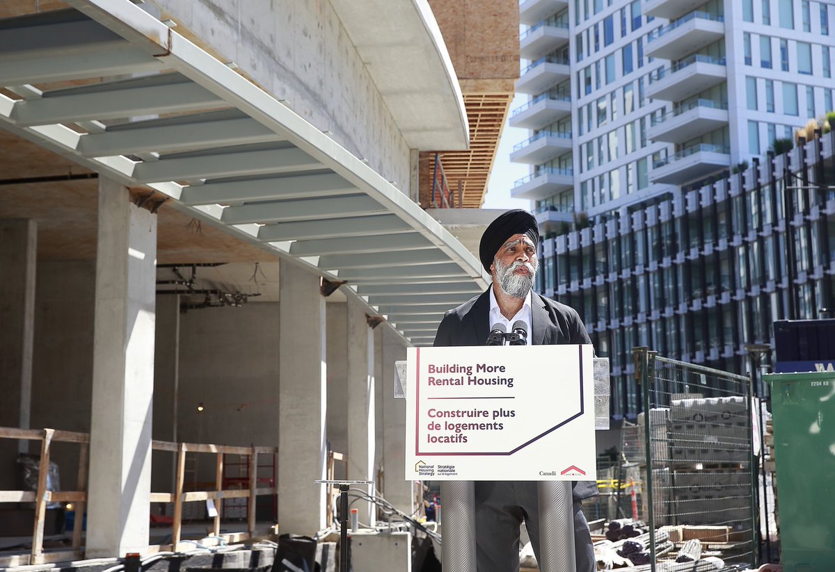 HarjitSajjan's tweet photo. 📍River District
$208 million for three projects to create purpose built rental homes. This investment will add 422 units of rental housing to Vancouver, including right here in Vancouver South.
Learn more here 👇🏾
https://t.co/ctzYlGrv9b
#NationalHousingWeek https://t.co/VzlEdKUKcn