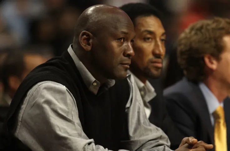 TheDunkCentral's tweet photo. Larsa Pippen says her relationship with Marcus Jordan has made things ‘awkward’ between Michael Jordan and Scottie Pippen

“I feel like it’s probably awkward for them, for my ex and [Michael], but I get it. I’m not crazy. I understand it’s different for them” 

(Via “Whine Down with Jana Kramer” / h/t @TalkBasket )