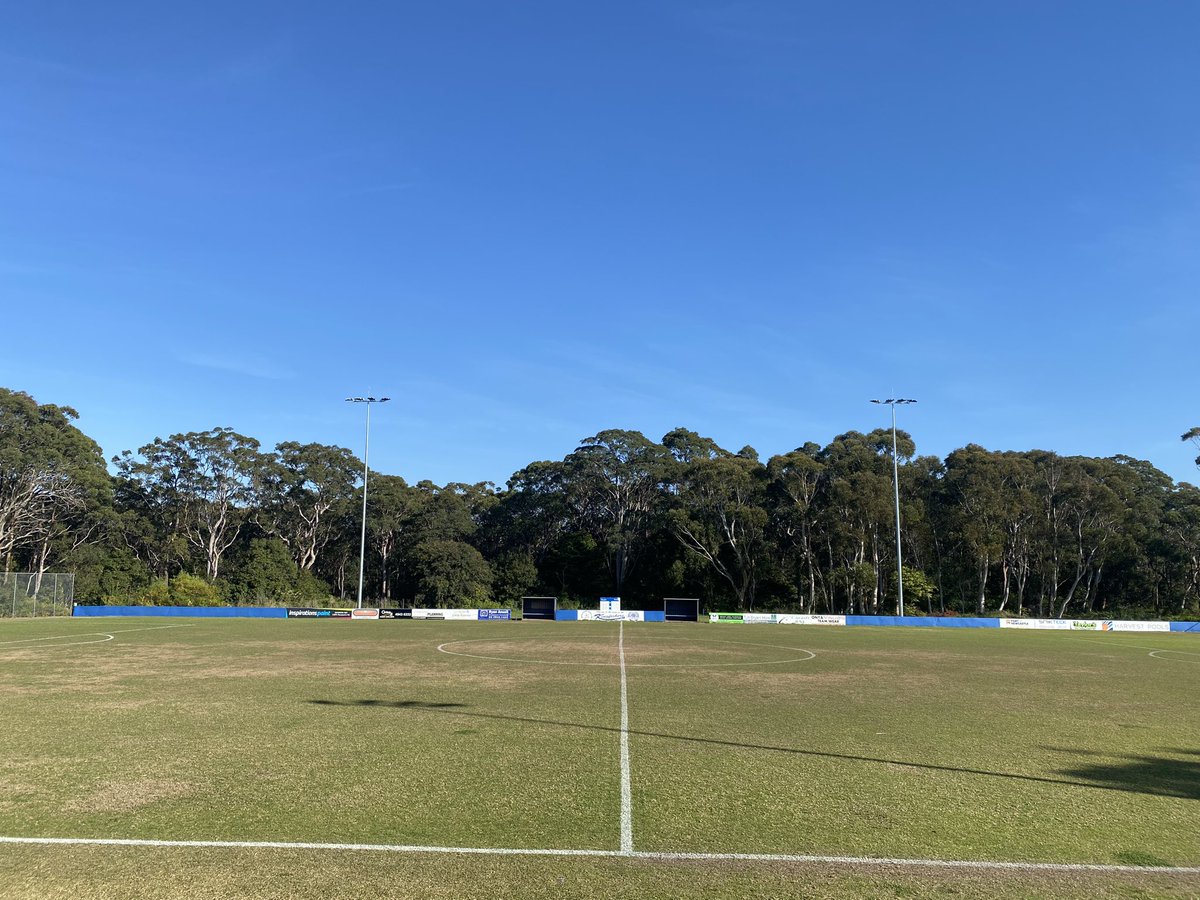 And that’s the last line marking of 2023 completed………as long as the forecast rain holds off. @gardensuburbfc @NNSWF