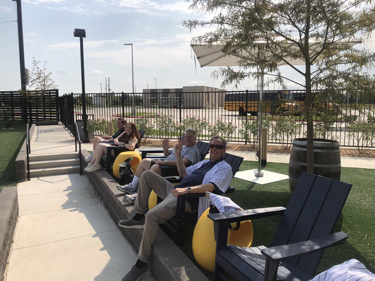 Angela Downs tweet media