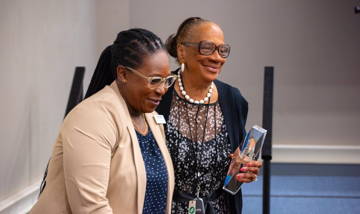 jouanneau_photo's tweet image. 08.02.2023 - 2023 Do something great award ceremony hosted by The Community Foundation of Macon County

Photos for The Suite 704

#communityfoundation #awardceremony #decaturil #maconcounty #photooftheday #photo #photography #photojournalism #dosomethinggreat #communityawards