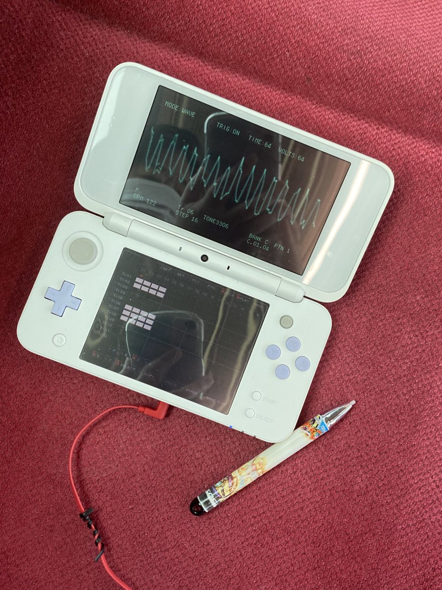mistyminds's tweet photo. #みんなの約1年前の写真を見せて
電車の中で作った音色の波形を見ながら新しい作りかけ曲を作ってます♪…だった日。タッチペンは長年の酷使により真ん中あたりの模様がハゲています。
#korgdsn12
#mobilemusicproduction https://t.co/O0yFxTD4EI