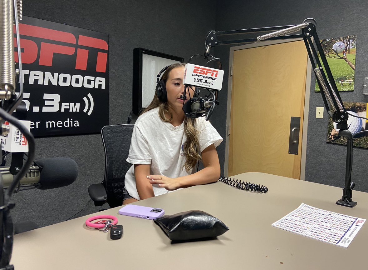 MorganSharpe04's tweet photo. Thank you @ESPNChattanooga for having me to share my softball story! An awesome time!! @GregLarnerd https://t.co/wUaOGRYwot