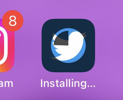 Krystal Lora tweet media