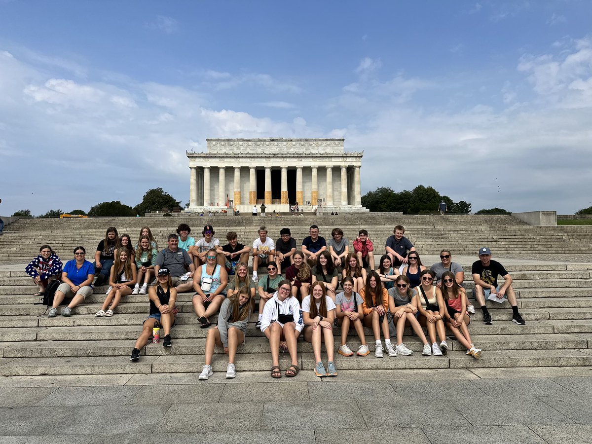 Incredibly grateful to  have traveled w/<a href="/LakeCityHS/">Lincoln High School</a>  and for <a href="/HeggeDanielle/">Danielle Hegge</a>’s and <a href="/HuettlDena/">Dena Huettl</a>’s help.  Numerous positive memories we’re bringing back with us.  See you Friday Lake City! Photos courtesy of Mrs. Hegge. <a href="/gregberge/"></a> <a href="/lc_supt/">Lake City Superintendent</a> <a href="/attitudeneffort/">Lake City Activities</a>