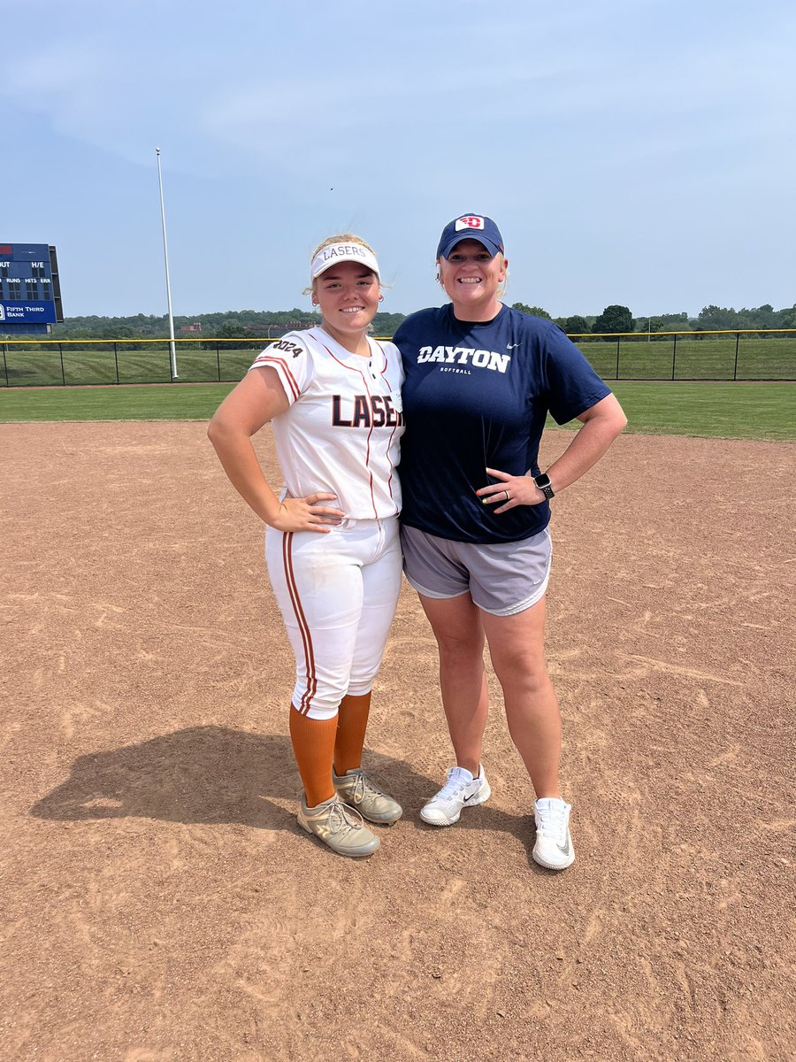 TShepherd2024's tweet photo. On Tuesday and Wednesday I attended the @FlyerSoftball camp and had a great time interacting with the coaches, players, and learning new drills to help me improve my game! Thank you Coach Clark and Coach Duncan. Had a great 2 days at the UD camp! @Lasers_Orange https://t.co/QulxxT7D1R