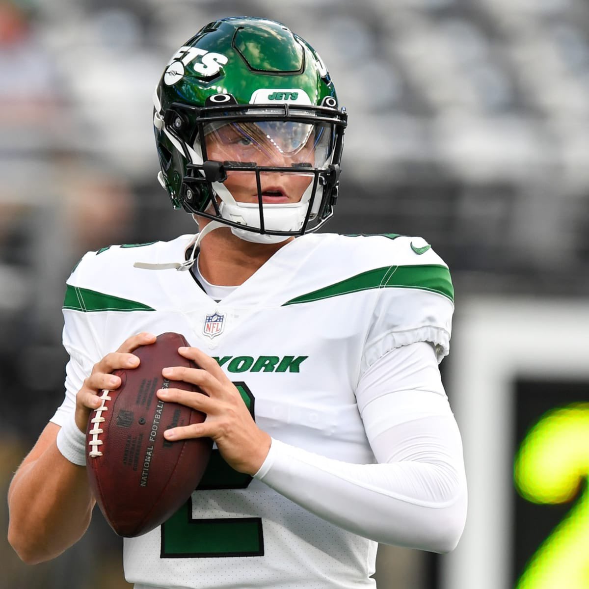 NYJets_Media's tweet photo. Zach Wilson’s night is done

3/5
65 Yards
104.2 RTG

What are your thoughts of his performance ? #TakeFlight https://t.co/wTBwbpLApj