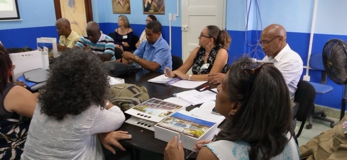 ernesto37627572's tweet photo. #INOTU Realiza visita a la #DPOTU Holguín dirigido por el Vicepresidente Primero Antonio Curbelo y directivos , cómo parte de la visita integral. https://t.co/wHTTAmjPjI
