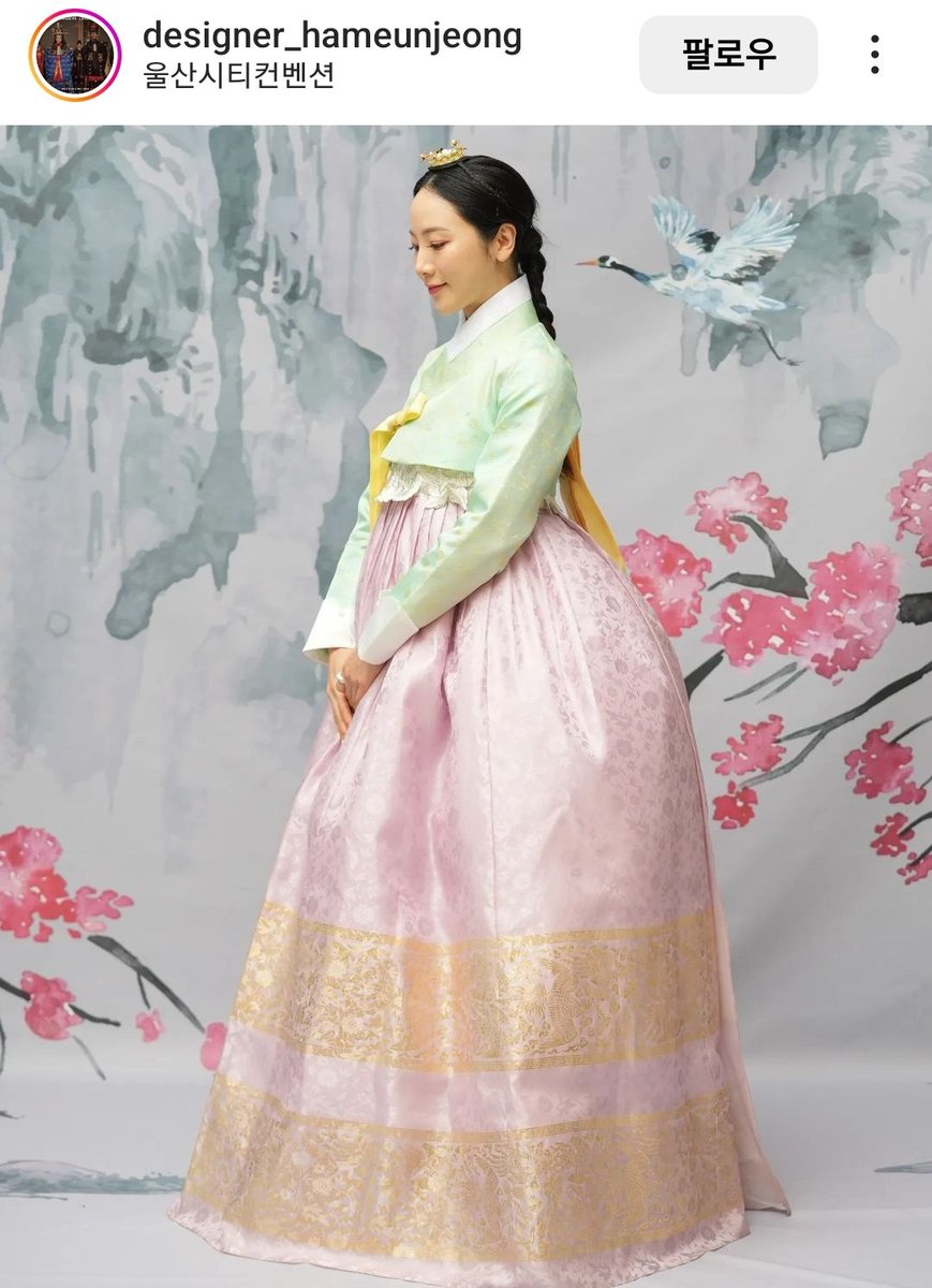 이팔 청춘은
28살 청춘이 아니구요
2x8=16살을 말해요
조선시대 때는 평균 16세 부터 본격적으로 성인 대우를 해줬거든요...
조선식 데뷔탕트 연령이란 얘기죠...