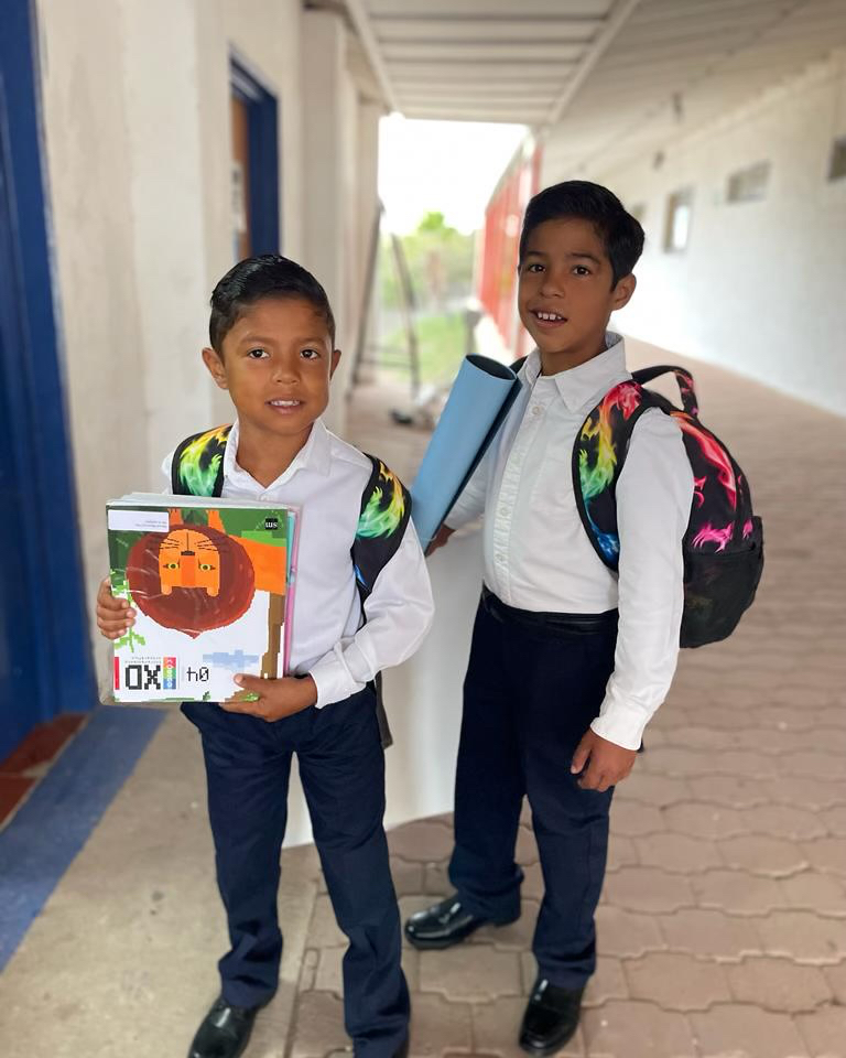 ProjectMexico's tweet image. SCHOOL DAYS are back in just a few weeks! Can you help us purchase school supplies? Check out our Amazon Gift List: buff.ly/3DzbUdA

Uniforms, shoes and backpack are our highest priority this year! 🎒👟👖 #schoolbuddies #buildinghope365 #stinnocentorphanage