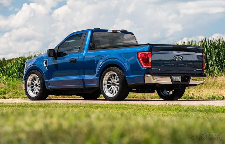 CosmisUsa's tweet photo. Bring your style to the street with XT-206R in 22x10 +0

6x135 for F-150 + Expedition
6x139.7 (6x5.5) for Chevy Silverado, Tahoe, GMC Sierra

https://t.co/OeuqcpwGyy
🛻 @wobbles83
📸 @scottschwartzphotography

#cosmis #wheels #ford #f150 #chevy #tahoe #gmc #sierra #denali #trucks https://t.co/dBws7Qmqru