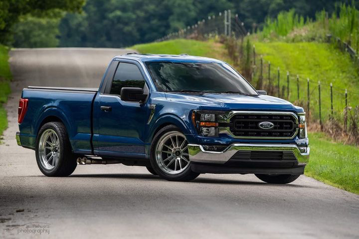 CosmisUsa's tweet photo. Bring your style to the street with XT-206R in 22x10 +0

6x135 for F-150 + Expedition
6x139.7 (6x5.5) for Chevy Silverado, Tahoe, GMC Sierra

https://t.co/OeuqcpwGyy
🛻 @wobbles83
📸 @scottschwartzphotography

#cosmis #wheels #ford #f150 #chevy #tahoe #gmc #sierra #denali #trucks https://t.co/dBws7Qmqru