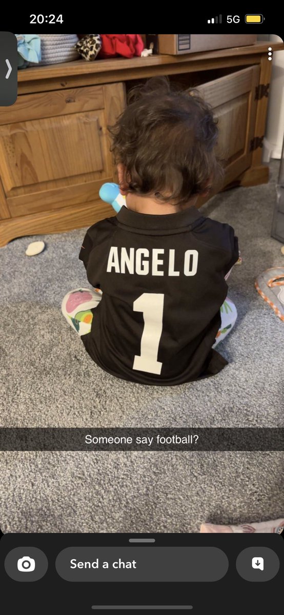 danangelo76's tweet image. Things we love to see! @twitahfulamy sent me this when I was at work @Browns #startyoung