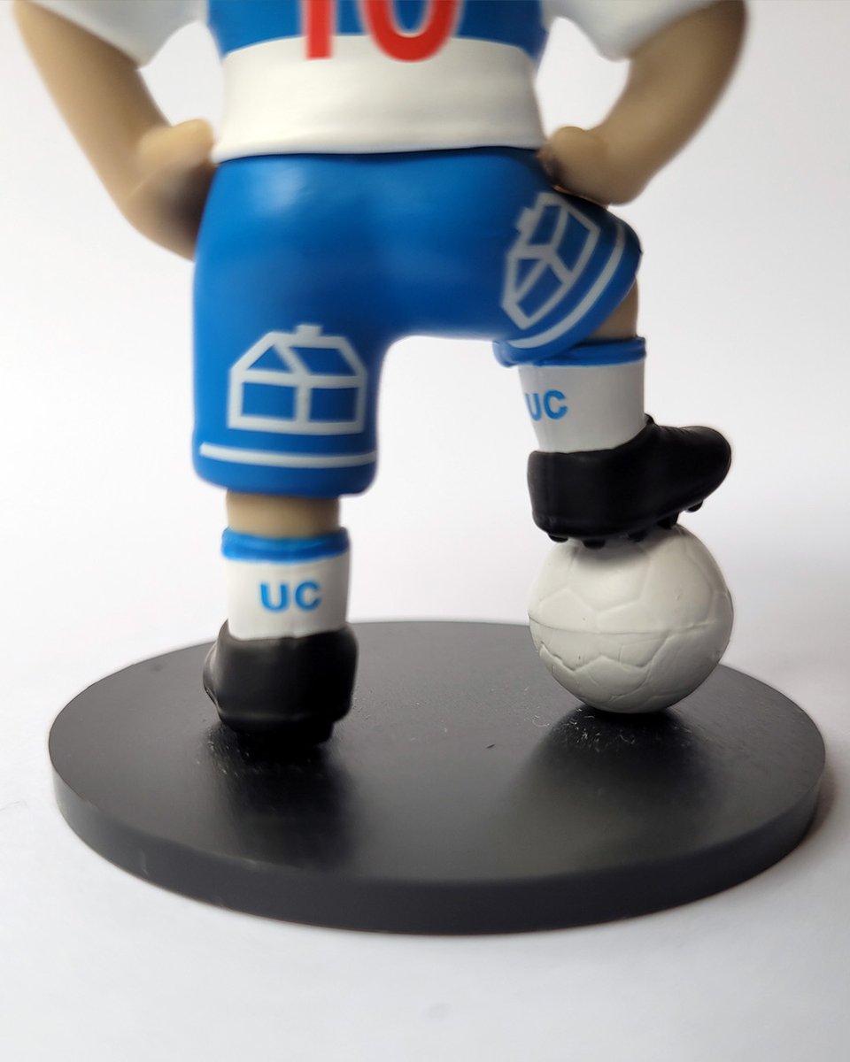 ¡EEEEING! 😎 ¿Cómo está este Cruzado? ⚪🔵

Esta figura de vinilo de #LosCruzados ya está disponible en la #TiendaUC. ¡Colecciónalo! 🤩 

🛒👉 bit.ly/3OGBcwz