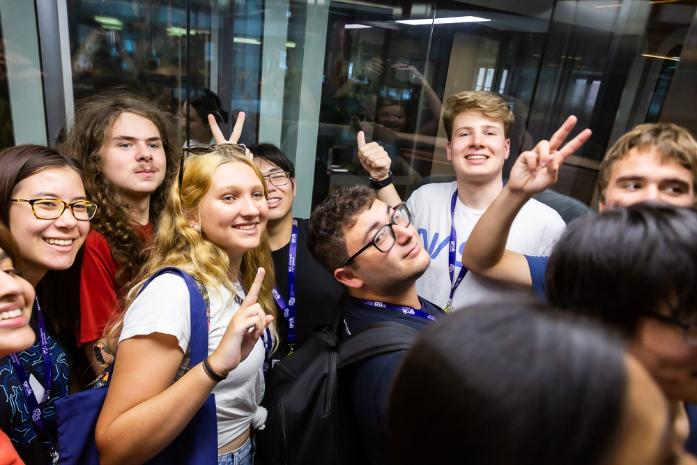 Calling Year 10 and 11 students! Are you passionate about computer science or cyber security? Apply now for the National Computer Science School, a 10-day residential summer school in January #ncss2024 @UNSWCOMPUTING @cis_unimelb grokacademy.org/ncss