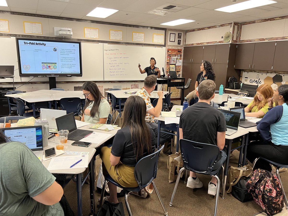 mrslovio's tweet photo. Week 2 of ELS is such an inspiring gathering of passionate educators and thought leaders. Feeling grateful for the opportunity to work alongside these colleagues. #PBVUSD #ELS2023 📚 https://t.co/VOtB4O0Ypo