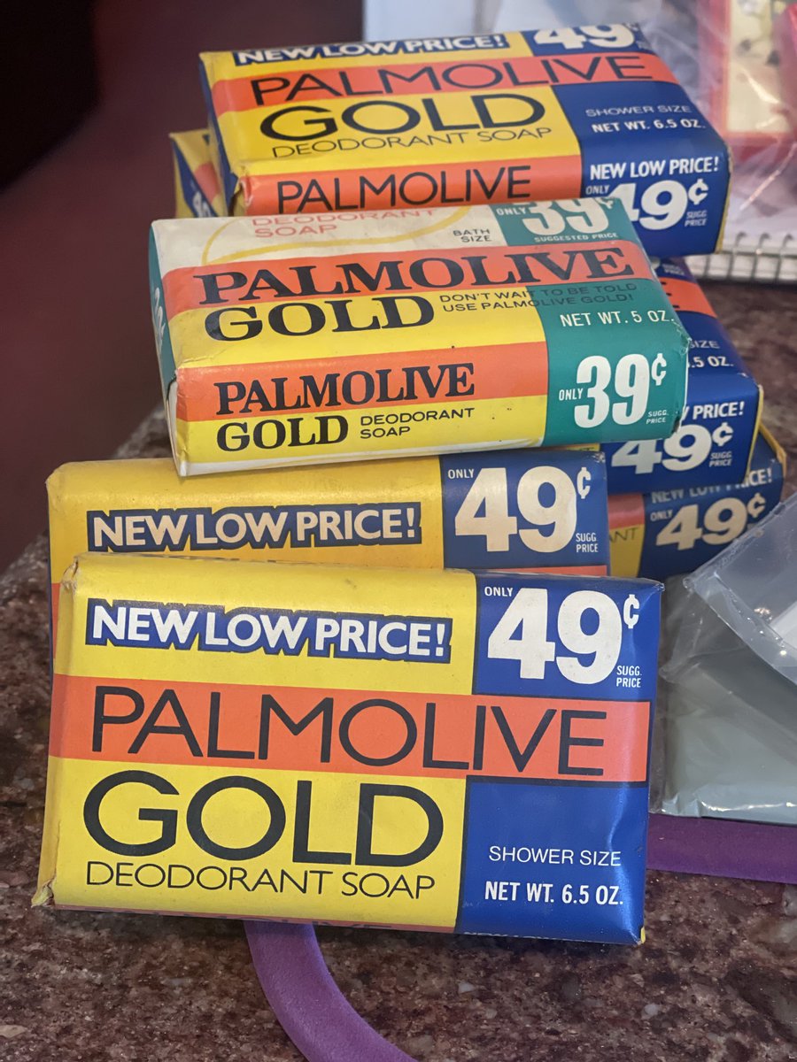 clovejackson's tweet photo. Who remembers #PalmoliveGold and that soap ONCE costs $.39 and $.49? https://t.co/22aVtxjbQm