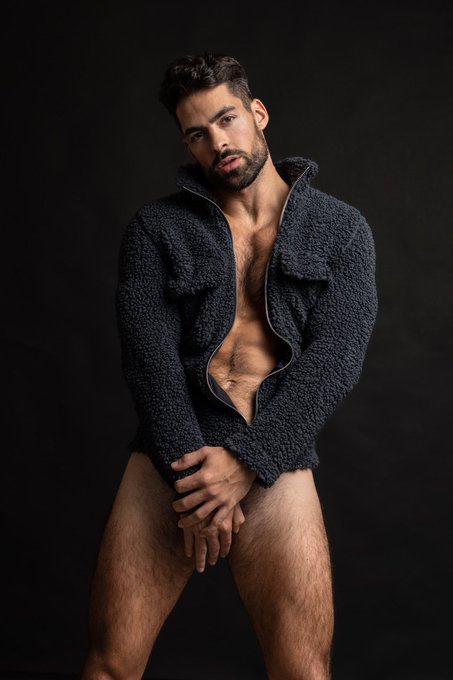 Hello baby😊❤️🫣 https://t.co/UtyiABYg58