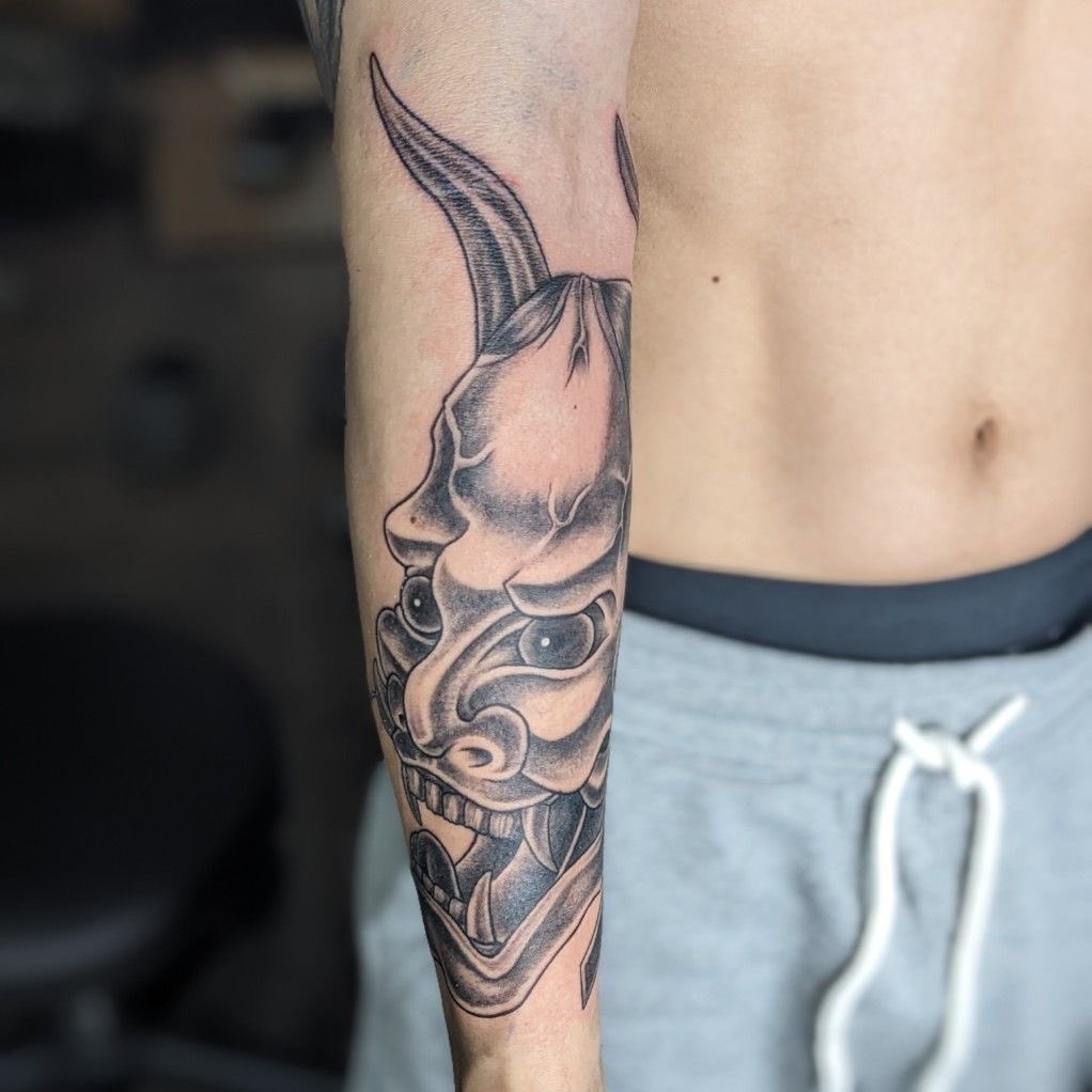 LunarOrbit's tweet photo. 静空-shizuku-🪐7月施術分まとめ✏️

work by 静空-shizuku-

#タトゥー #tattoo #刺青 #大阪 #大阪タトゥースタジオ #東大阪 #般若 #和彫り #鬼 #花札 #和風 #ブラックアンドグレー #blackandgray https://t.co/kzdXsktBV8