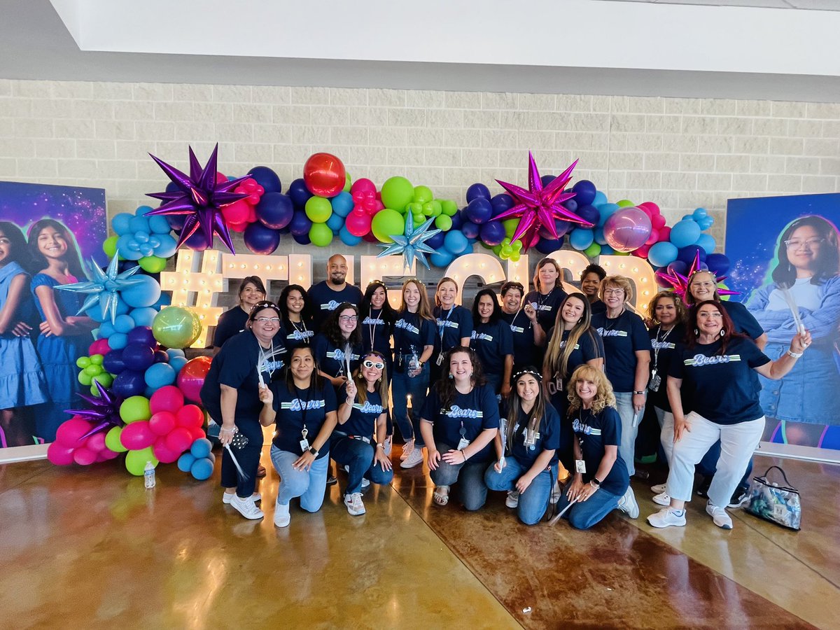 Nora Paxton tweet media