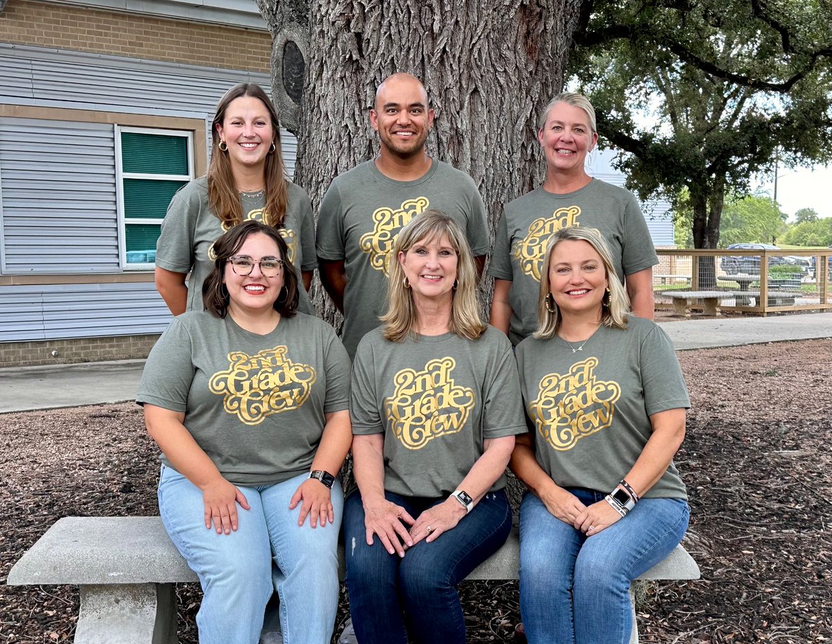 GarzainFirst's tweet photo. Second Grade is ready for another great year πππΎ #PassFirstShootSecond #SecondGradeCrew https://t.co/Po9IJxqNxj