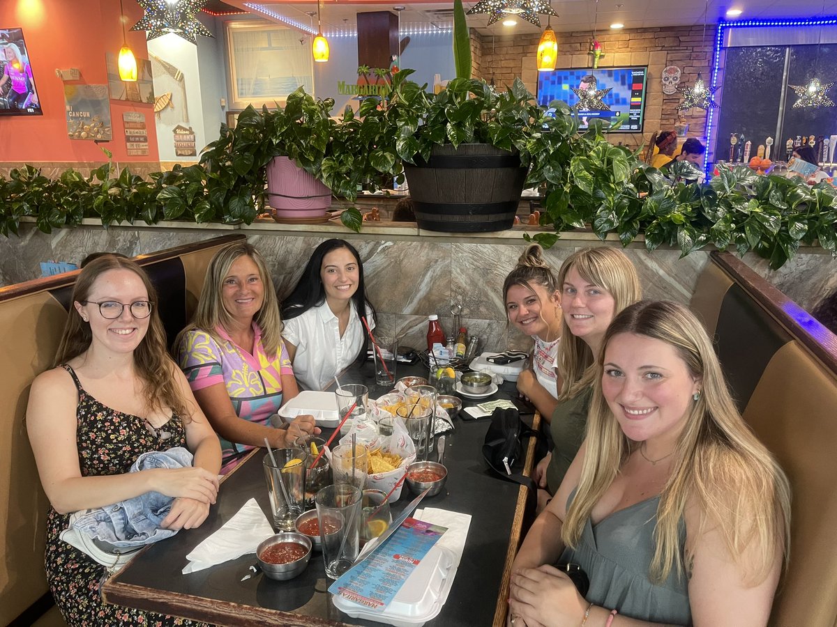 Soaking up the last bit of break, catching up and welcoming our two new additions to this great third grade team😁! <a href="/WhiteOakElem/">White Oak Elementary</a> <a href="/BigBlueNC2014/">Kevin Boynton</a> <a href="/SwaimRobin/">White Oak Principal</a>