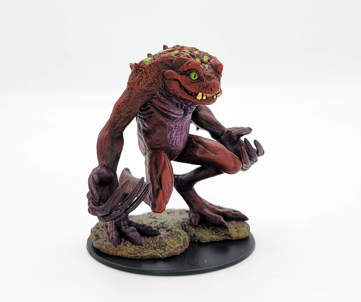 magpie_minis's tweet photo. Hello everyone! Been a while, but have a red slaad from @wizkidsgames! This was a redo of a design I did last year. #ArtistOnTwitter #miniaturepainting #dnd #minipainting https://t.co/8NPUAYfClD