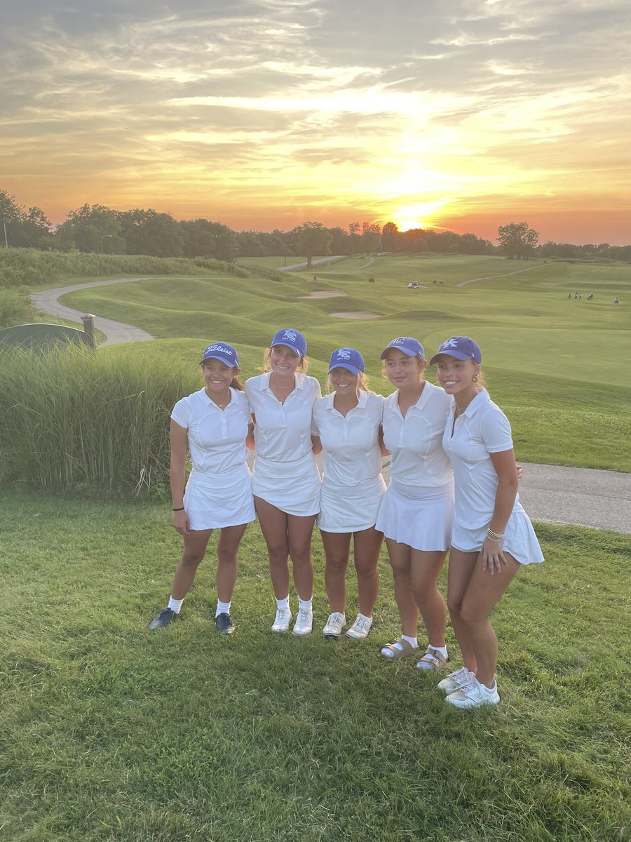 lexcathgolf's tweet photo. The Girls were back at it again today and finished in 2nd place out at Kearney Hills.  Kariann Campbell and @GeorgiaBGolf both with top 10 finishes! https://t.co/N1GKoemmxf