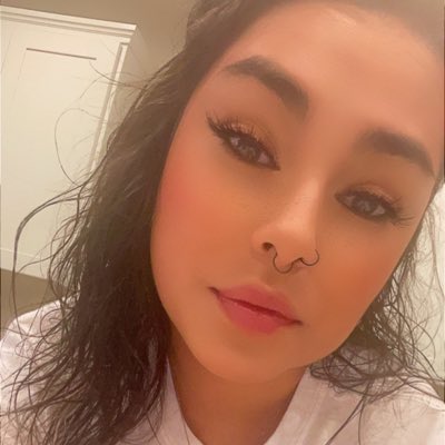 hippie_alien's tweet photo. #NewProfilePic https://t.co/BUmFbUunPN