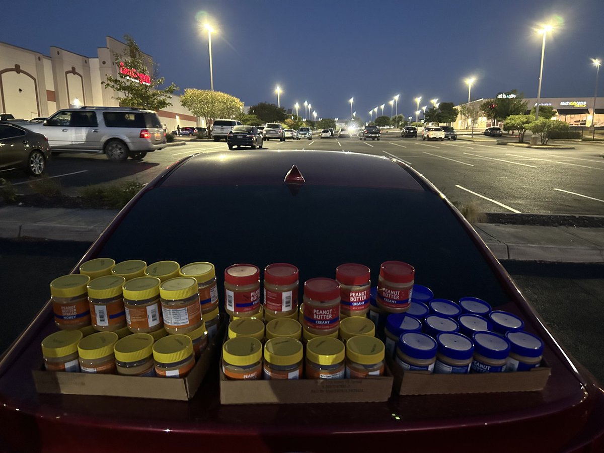 Alfred De Leon tweet media