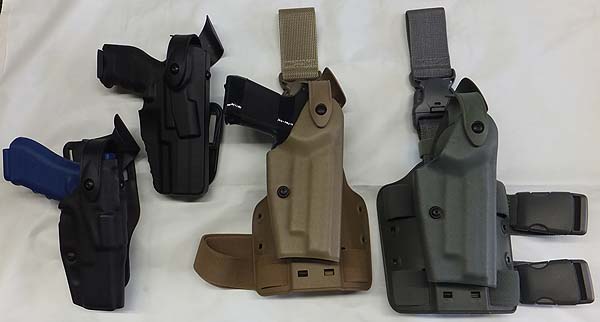 ProshopELITE's tweet photo. 店頭在庫のホルスター各種(部品も含む)を8月4日(金)5日(土)の2日間に限り、大出血の大特価で販売中!!ホルスターをお探しだったお客様は、是非この今週末にお求めください!!対応拳銃はSIG220・226、GLOCK17・19、SFP9 等とライト付きになります。#SAFARILAND #BLACKHAWK #VEGA #FOBUS https://t.co/qQfTvxsVUF