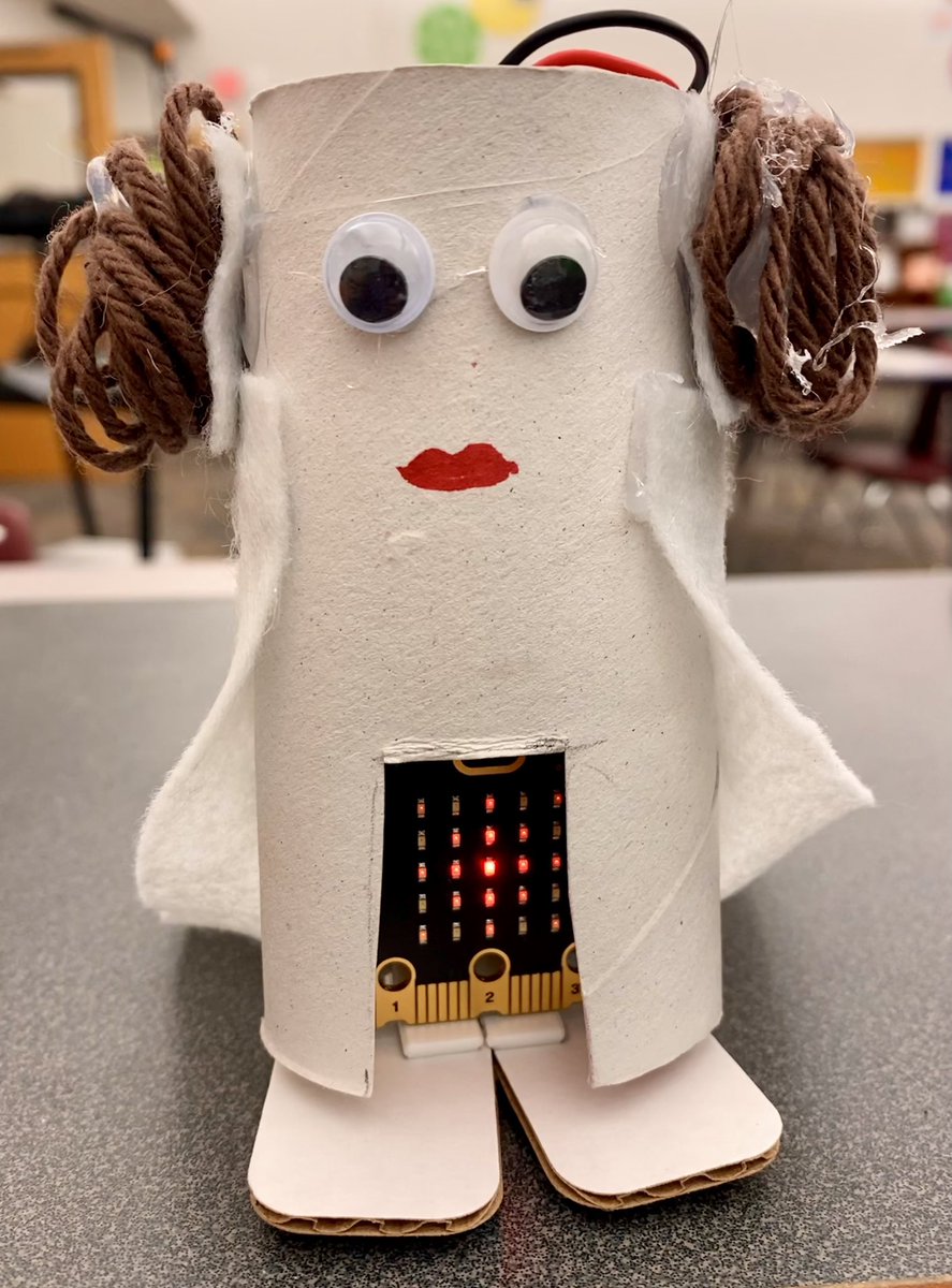 Thanks <a href="/CodeJoyEdu/">CodeJoy</a> for the amazing PD this week!! The new <a href="/microbit_edu/">Micro:bit Educational Foundation</a> Python editor is so fun! #InfyFoundation #Spoofhoundpride