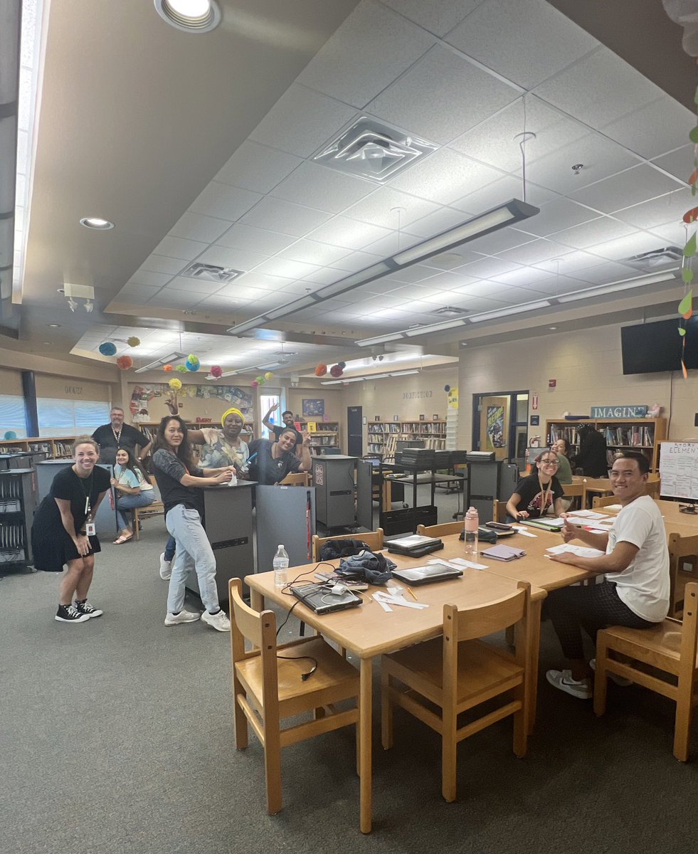 RachelM0tt's tweet photo. No TSR? No problem! Without hesitation our staff jumped into the cart building/laptop labeling/barcode scanning world and 100% of devices are ready for students on day 1! Thanks for leading the way @pamelac79 and Mr. Nausadis !!  We are @SadlerOCPS strong! 💪🏽❤️ https://t.co/I8emzXlT9J