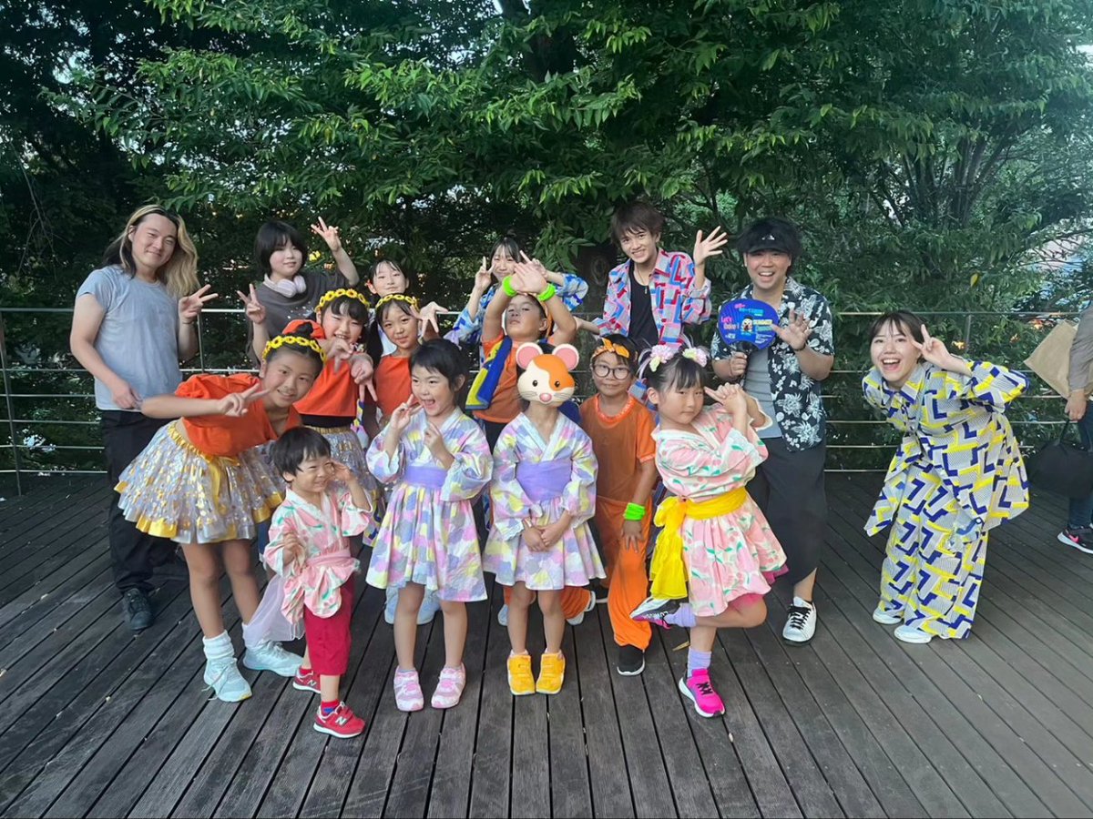 mahi1469mina's tweet photo. 気付いたら1週間🙇♀💦
銀河の夜の盆踊り大会2023
NANAMOチーム、踊りました〜👍
めっちゃ暑い中、リハーサルから本番まで、みんな頑張ったね
今回もとても素敵な経験をさせてもらい感謝です💕
また少しずつアップしていきます🙇♀
https://t.co/E4FP4DLkgo
#ゆめーてる商店街
#愛甲ミカ
#SmileyB https://t.co/N5bUjhtdNT