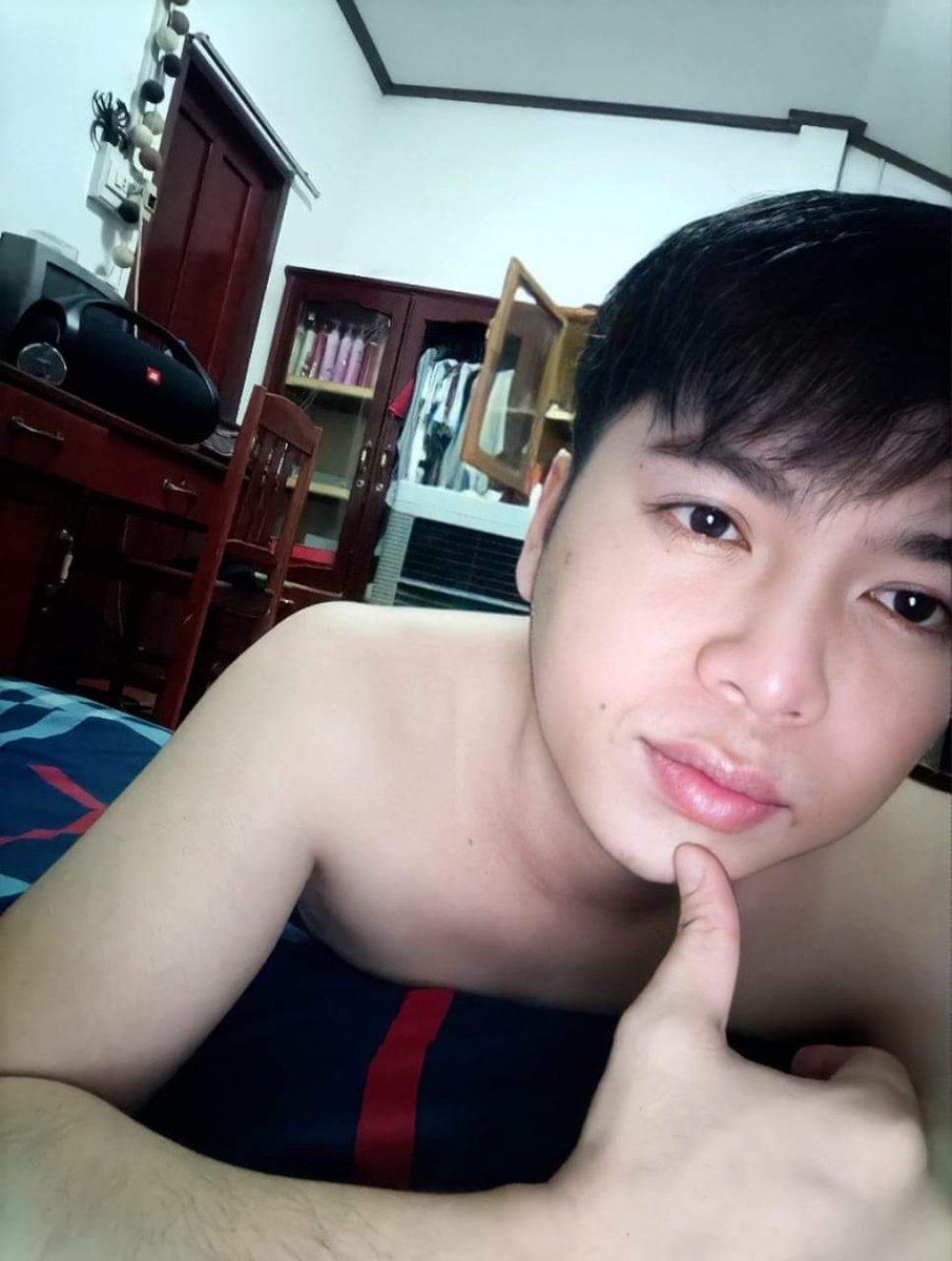 TonluxT's tweet photo. #ฝนตก #พักเวียก #นอน 🫶 https://t.co/00rGsVCMDv