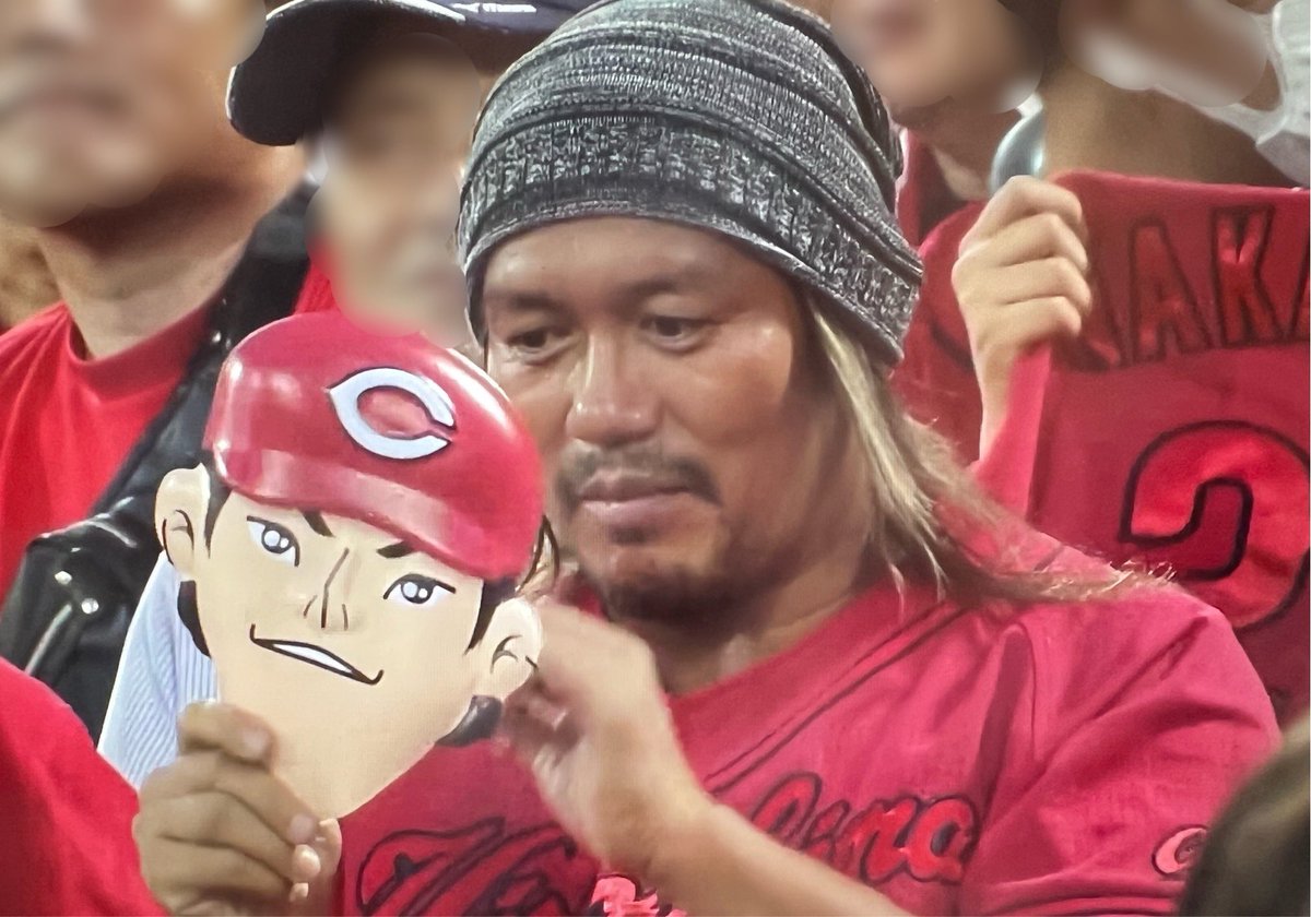s_d_naito's tweet photo. [LOS INGOBERNABLES de JAPON]

De la transmisión de "CARP" de ayer.

昨日の“CARP”中継より。

Gracias encontrar.

見つけてくれてありがとう。

Después…

あと…

También encontré un amigo.

友達も見つけました。

Gracias amigo.

ありがとう友達。 https://t.co/qJ8DEdR9gk