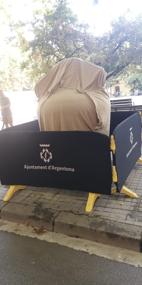 Oriol Calvo-Vergés tweet media